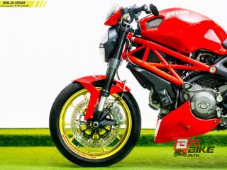  Ducati Monster 796