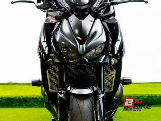  Kawasaki Z1000