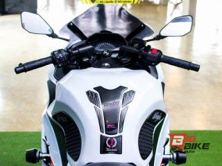  Kawasaki Ninja 300