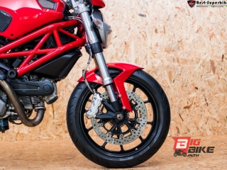  Ducati Monster 796