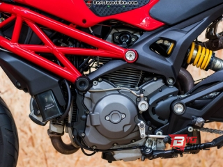  Ducati Monster 796