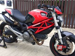  Ducati Monster 795