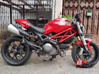  Ducati Monster 796