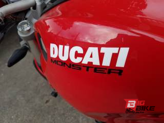  Ducati Monster 796