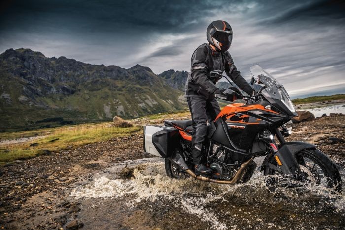 KTM 1090 ADVENTURE