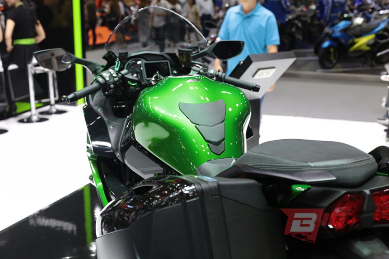 Kawasaki Ninja H2 SX SE