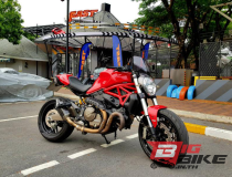 Ducati Monster 821