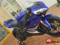 Yamaha YZF-R1