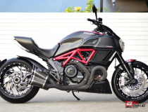 Ducati Diavel Carbon Y16