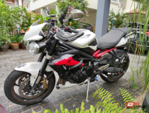 Triumph Street Triple R