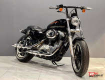 Harley Davidson Sportster XL883R Roadster