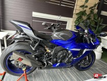 Yamaha YZF-R1