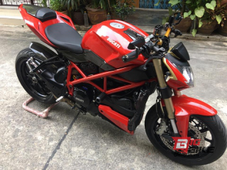 Ducati streetfighter 848