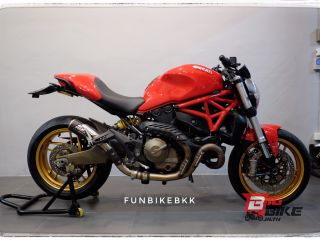 Ducati 821 Red