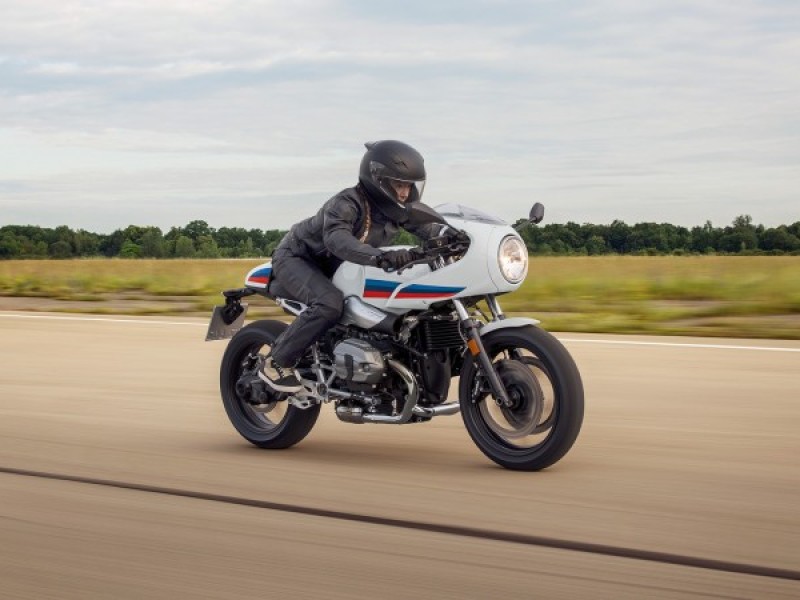 ใหม่ BMW RnineT Pure & RnineT Racer 2020 ราคา ตารางผ่อน-ดาวน์ รถมอเตอร์ไซค์สไตล์ Cafe Racer