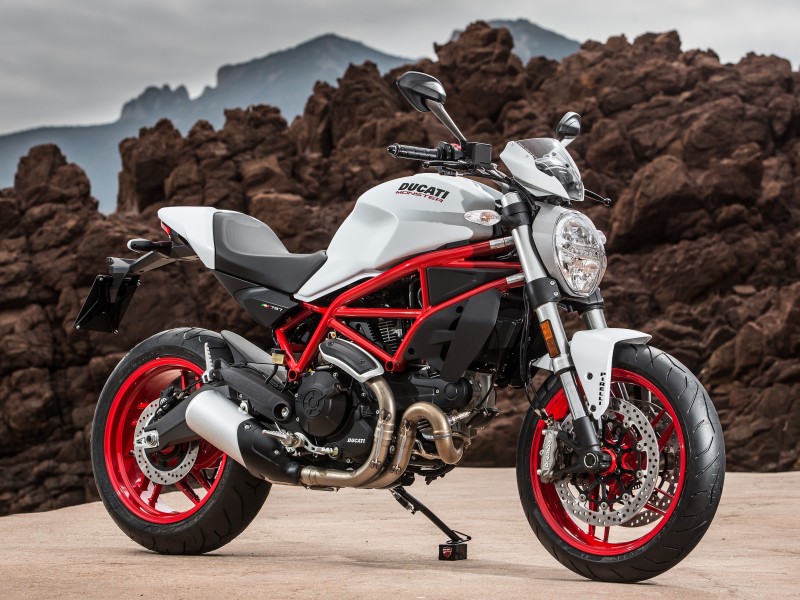 ใหม่ New Ducati Monster 797 2020 ราคา ตารางผ่อน-ดาวน์ รถมอเตอร์ไซค์สไตล์ เน็กเก็ตไบค์(Naked Bike)