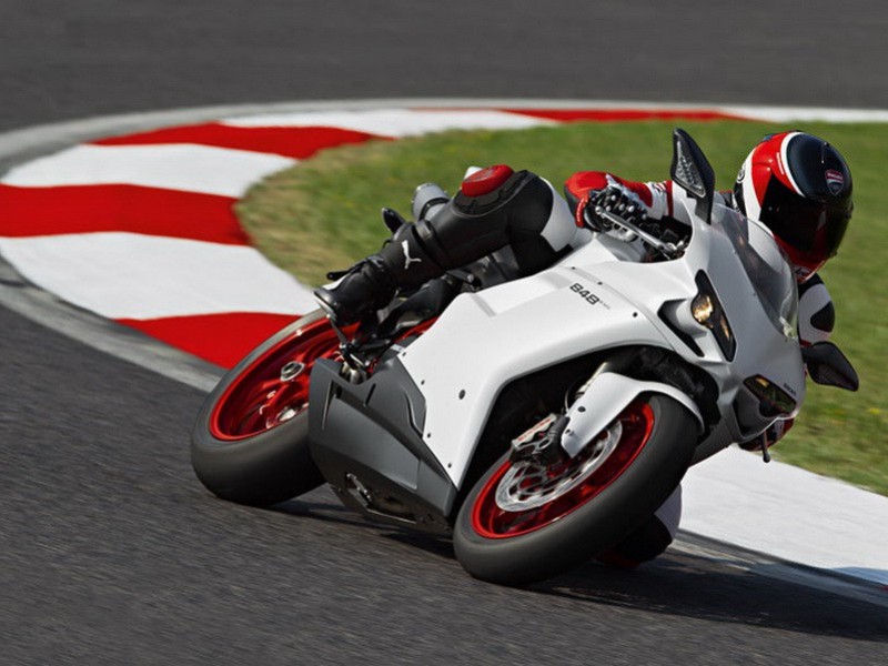ใหม่ Ducati 848 Evo Corse SE Special Edition เช็คข้อมูล ราคา ตารางผ่อน-ดาวน์  เป็นตัวที่พัฒนาให้มีพลัง ความแรง