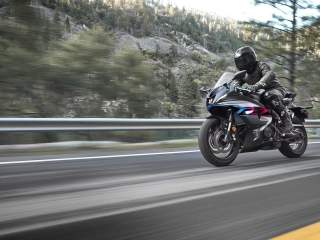 ใหม่ New Yamaha YZF-R7 2024 ข้อมูล สเป็ค ราคา ตารางผ่อน-ดาวน์ รถจักรยายนต์สปอร์ตไบค์ฟูลแฟริ่ง อัพเดทสีใหม่